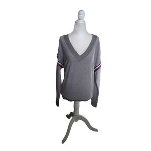 NWT Tommy Hilfiger Large Silver and Gray V-Neck Metallic Pullover Sweater